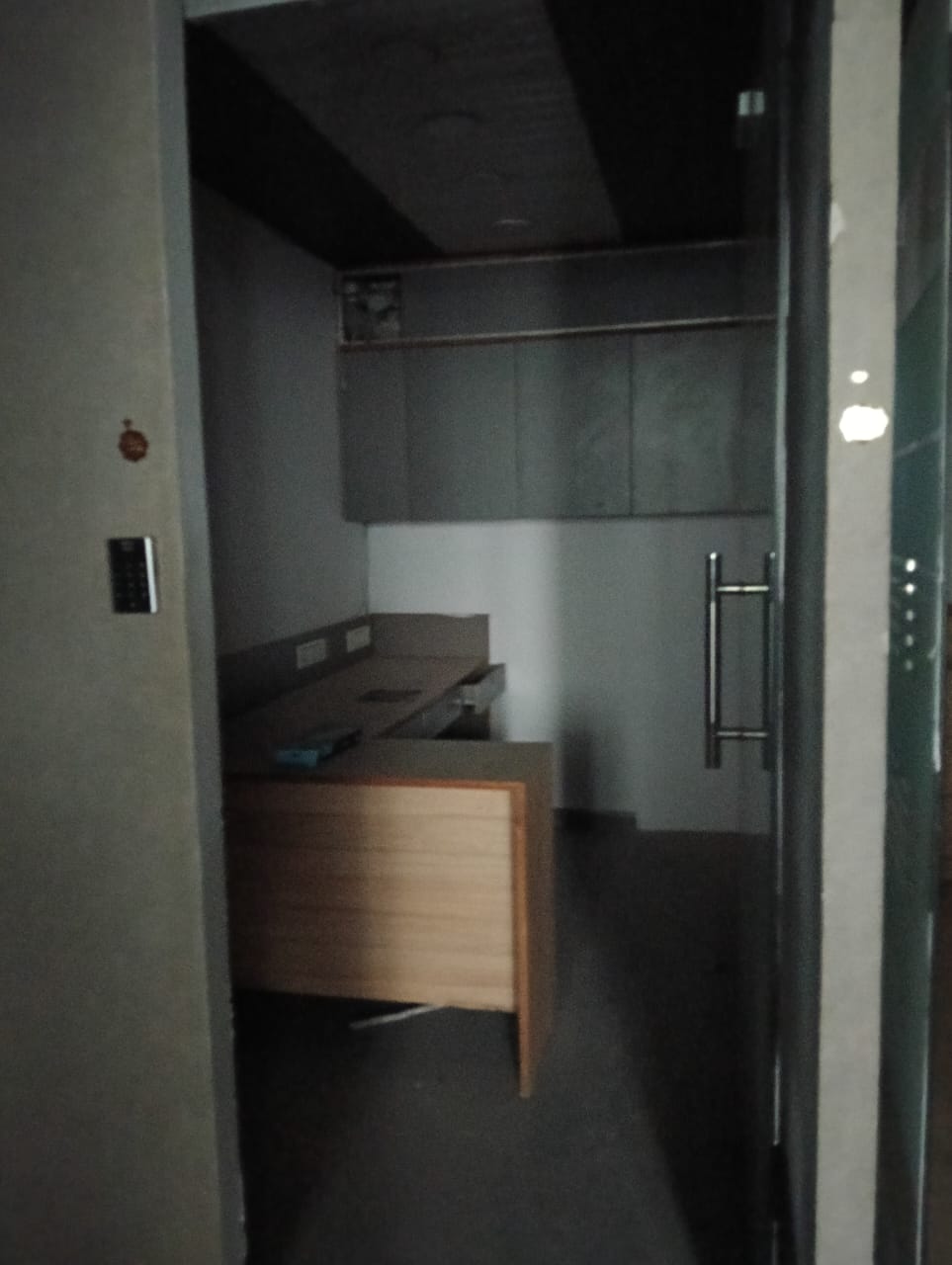 3200SQFT INDUSTRIAL FLOOR FOR LEASE NARAINA